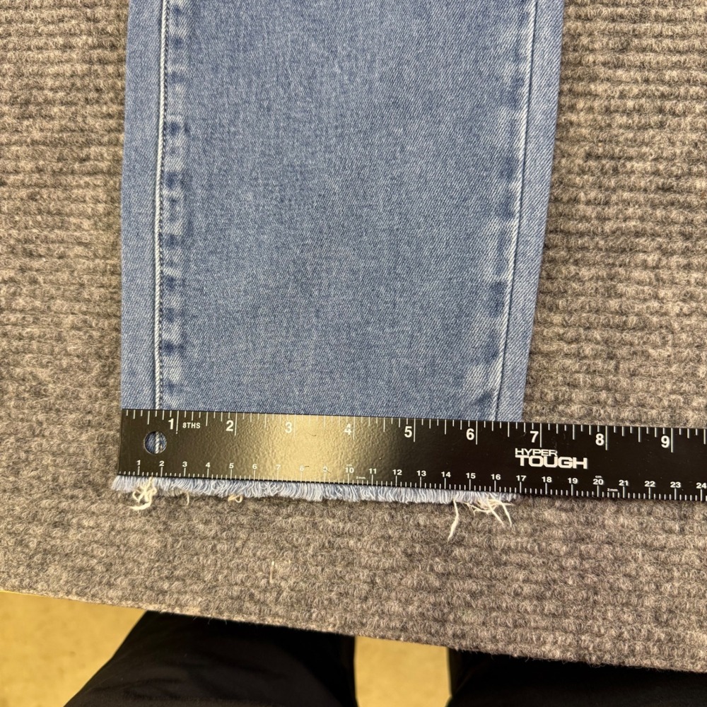 PAIGE Kylie Crop Jeans Light Wash Distressed Frayed Hem Women's Size 30x25 - Picture 13 of 14